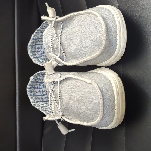 Hey Dudes size 8- style Wendy Boho stitch - Picture 2 of 6